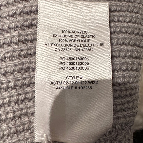 Sunday best beanie - Picture 3 of 3